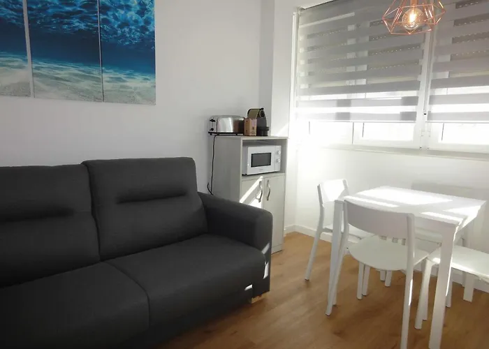 Somo. A Pie De Playa *